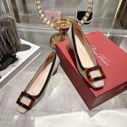 【RV】新款方扣方头凉鞋