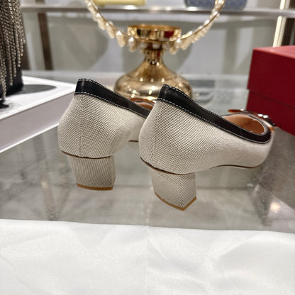 【RV】新款方扣方头凉鞋