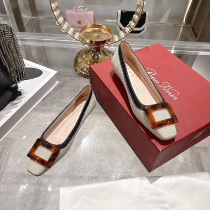 【RV】新款方扣方头凉鞋