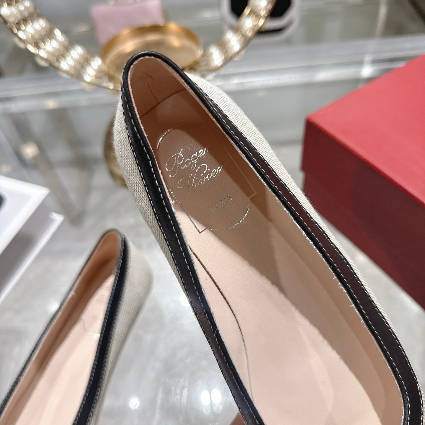 【RV】新款方扣方头凉鞋