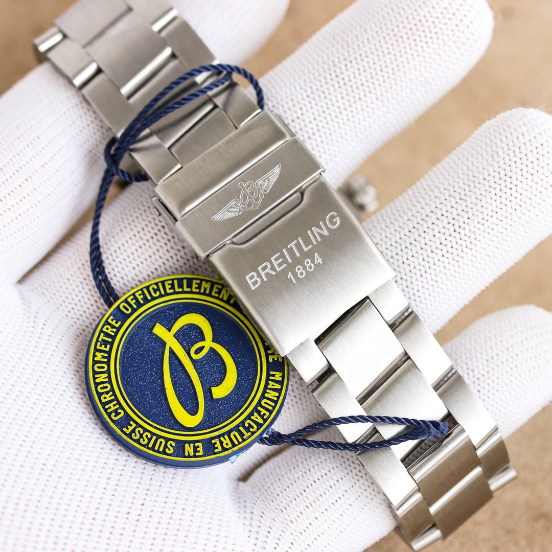 【Breitling】Aviator 8 B35 Automatic