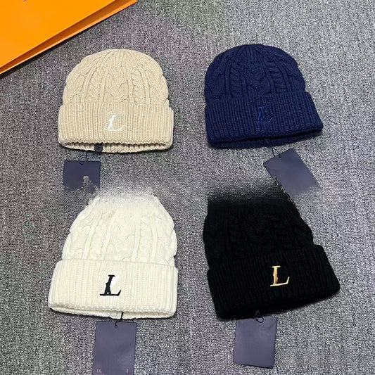 Autumn and Winter New L Letter Knitted Hat Unisex Trendy Brand Warm Wool Hat Couple Style Cuffed Beanie